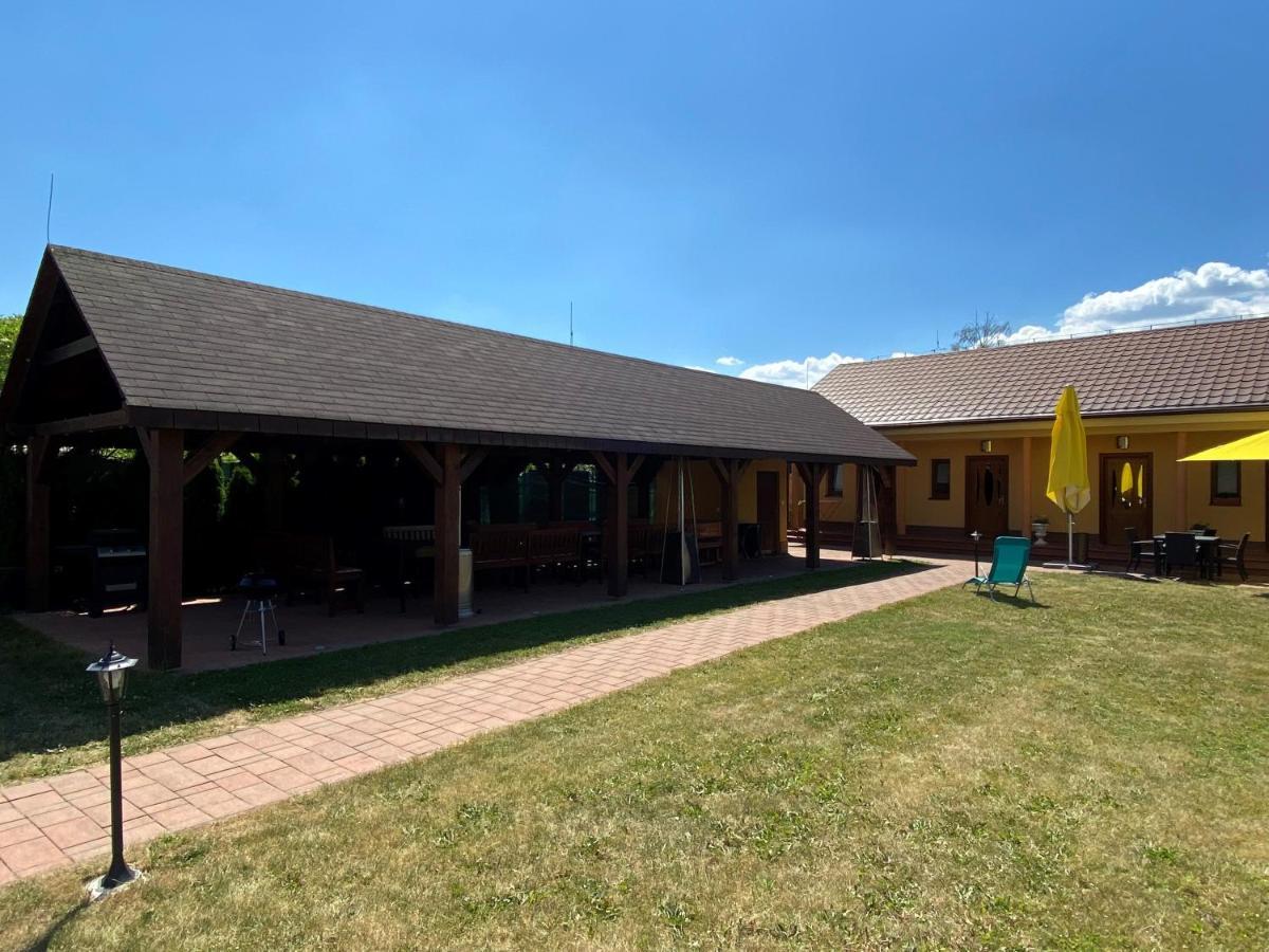 Penzion Anesis - štúdiá Turčianske Teplice Exterior foto