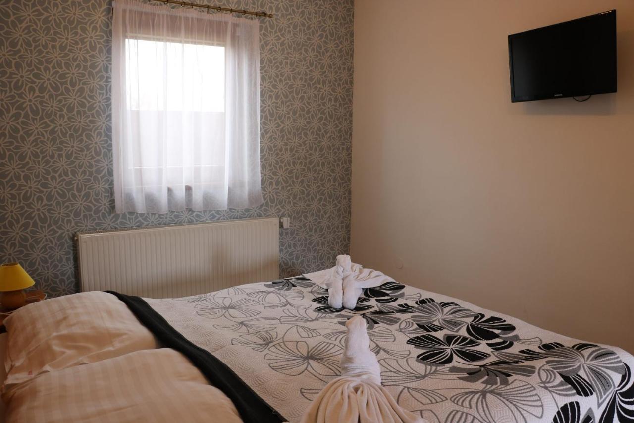Penzion Anesis - štúdiá Turčianske Teplice Exterior foto